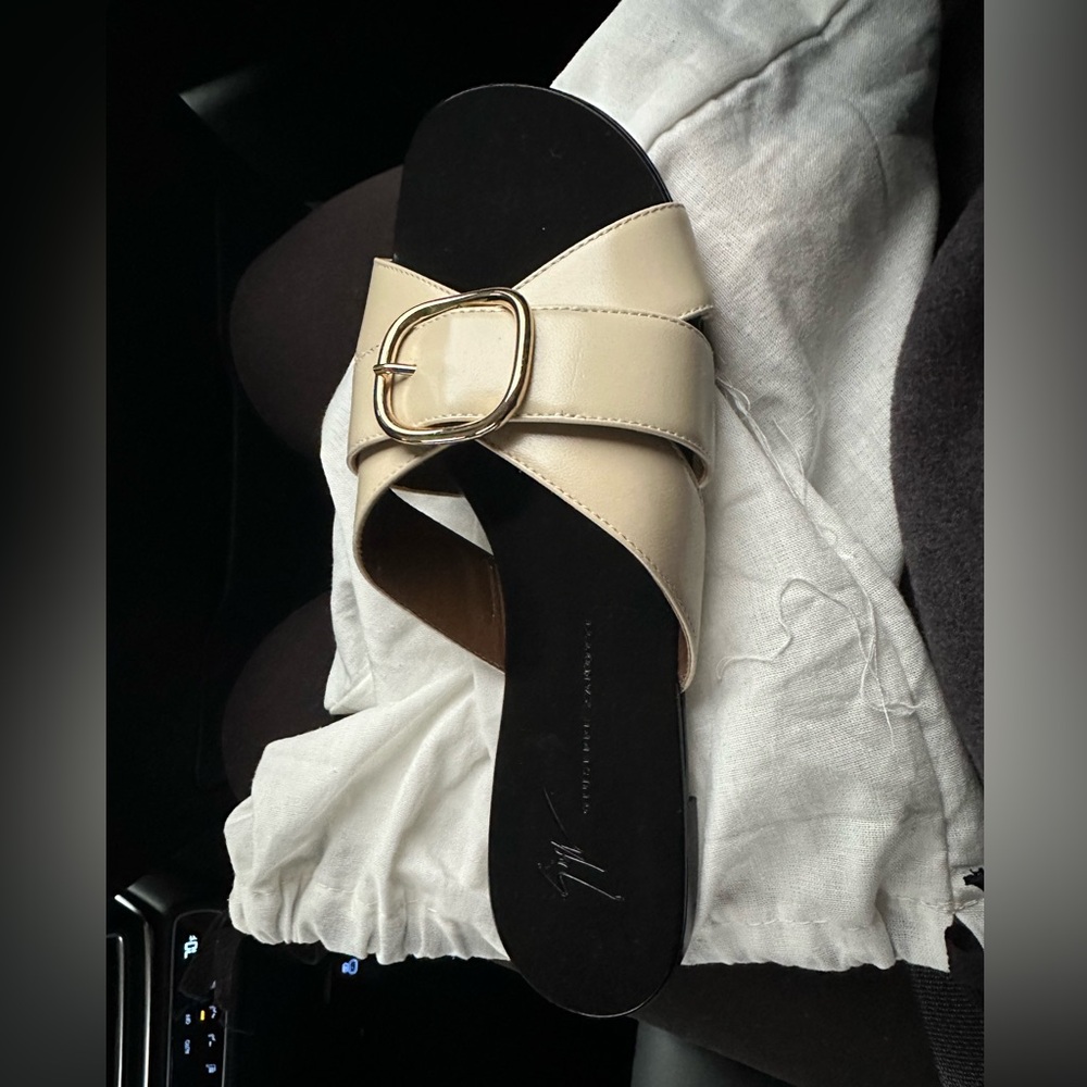 Giuseppe Zanotti Cream Sandals with Gold Buckle